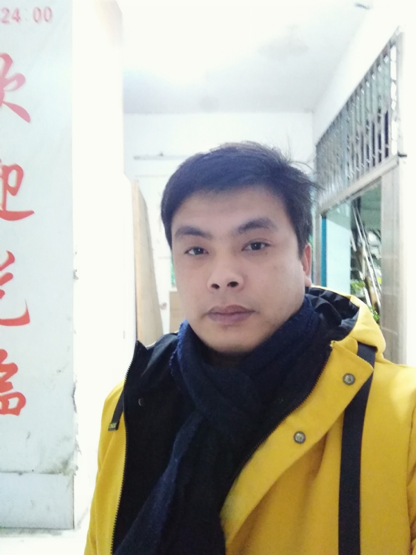 泡沫经济的第一张照片--盐城父母相亲团